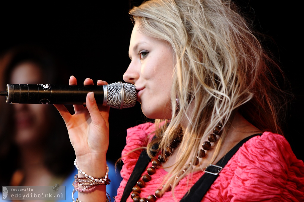 2011-05-05 Stefany June - Bevrijdingsfestival, Zwolle 001